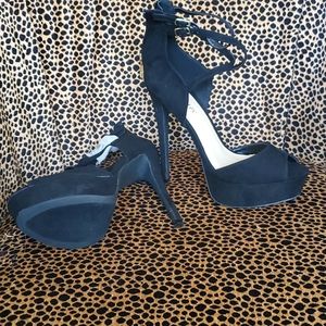 LILIANA FAUX SUEDE BLACK HEELS